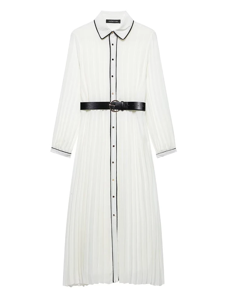 فستان نسائي ملون ذو طيات