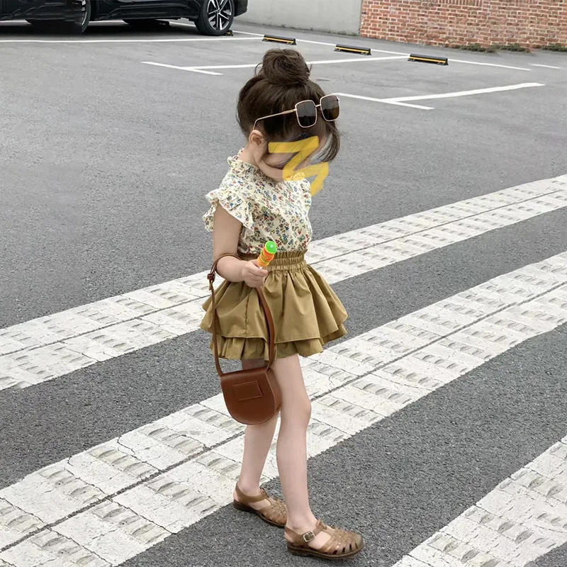 

Girls Flower Set 2024 Summer New Korean Edition Sleeveless Lace Shirt Cake Pant Skirt Set Kids Sweet Clothes Girls
