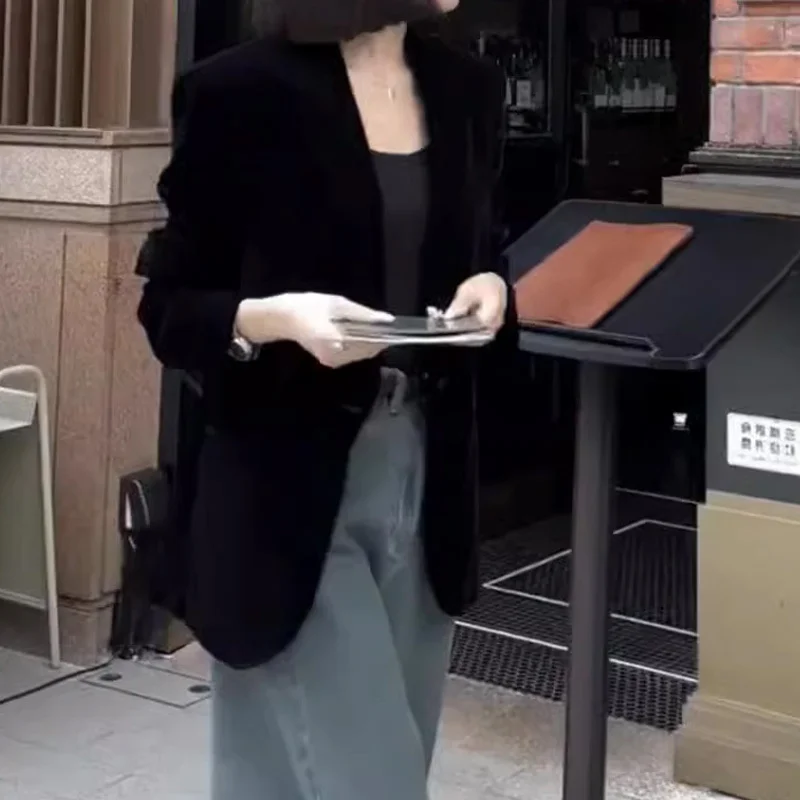 Autumn New Black Velvet Women's Blazer Fashion Long Sleeve Single Button Casual Loose Temperament Suit Top Female Outerwear 6