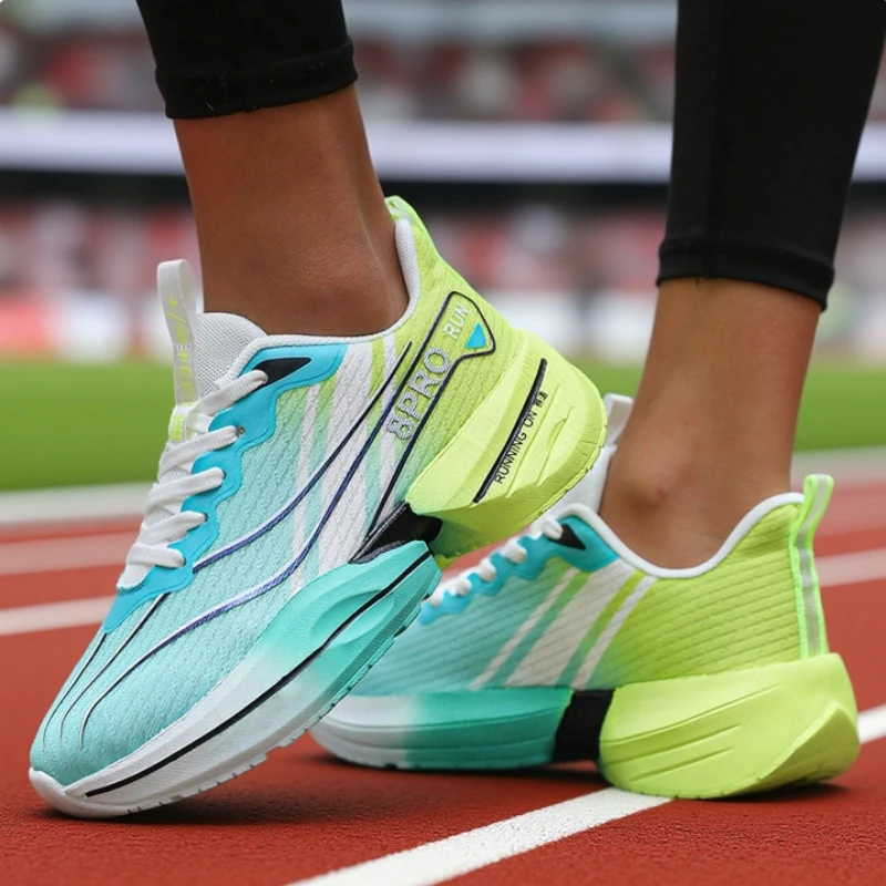 New Women's Sneakers Professional Breathable Sports Training Shoe 2025 Summer Outdoor Soft Sole Anti-Slip Couple Running Shoes