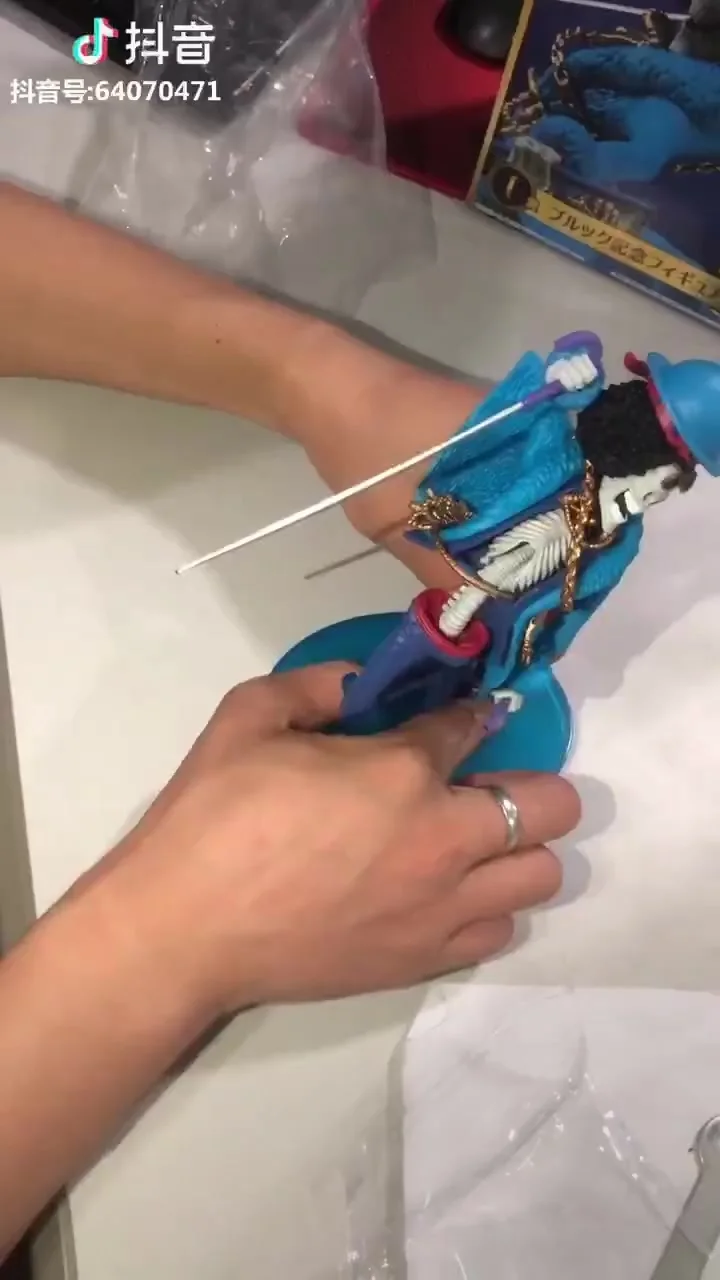 The 20th Anniversary Anime One Piece Character Luffy In Blue