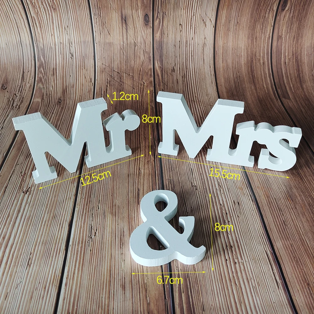 Description Picture 2 of itemMr & Mrs White Letter Wooden Sign for Romantic Wedding Decoration Diy Love Letters Marriage Party Photography Props Home Decor