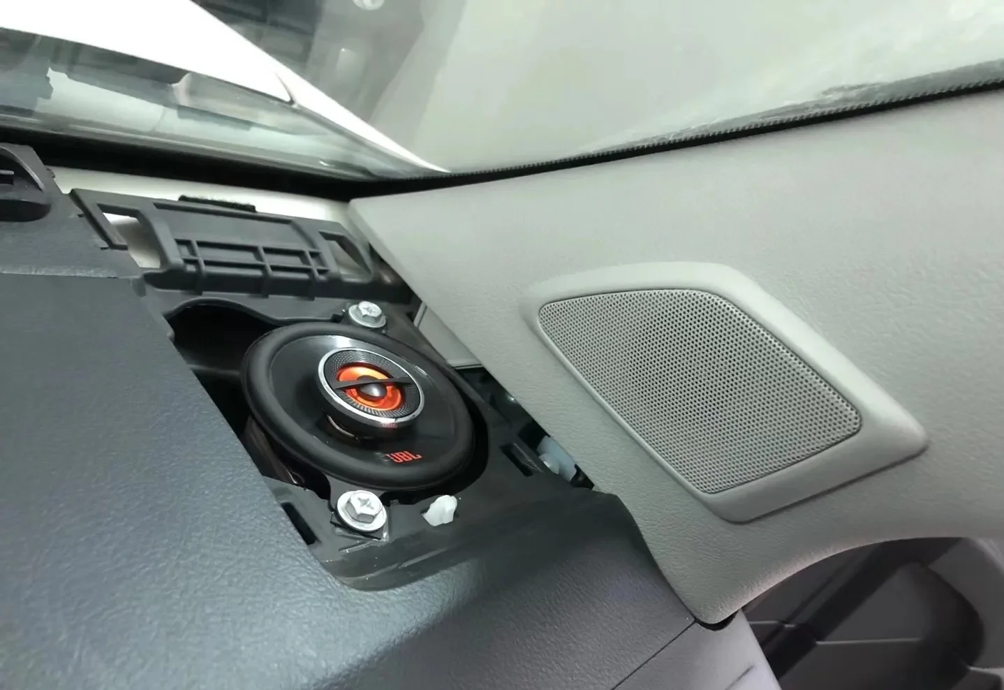 JBL مكبر صوت للسيارة 3.5 بوصة مكبر صوت محوري متوسط...