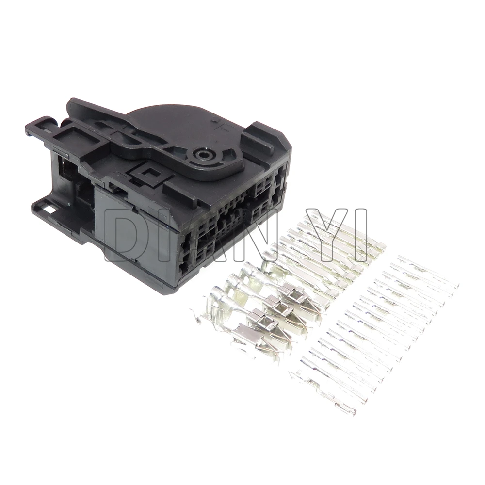 

1 Set 26 Way Car Cable Harness Socket Small Current Power Composite Connector Automobile Parts