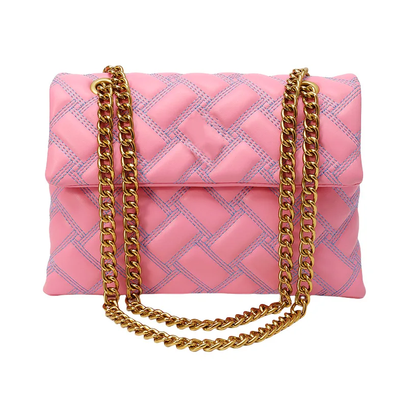 حقيبة كتف نسائية عصرية فاخرة، تتميز بخفة وزنها وسع...