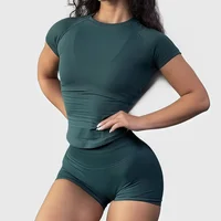 Ensemble de sport 2 pièces pour femme, ensemble de yoga, vêtements de sport sans couture, haut à manches courtes, leggings courts, tenue de sport 4