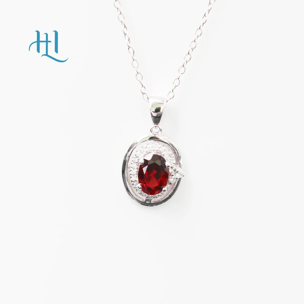 

Женская цепочка из серебра 925 пробы с натуральным красным гранатом
