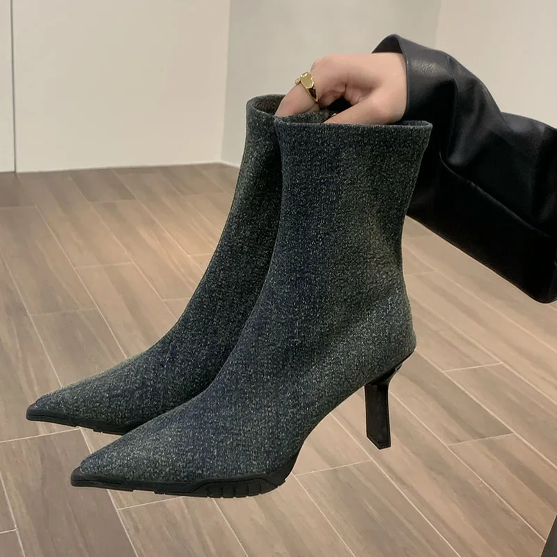 

Winter New Brand Women Ankle Boots Fashion Pointed Toe Sides ZIpper Ladies Elegant Short Boots Thin High Heel Black Pumps