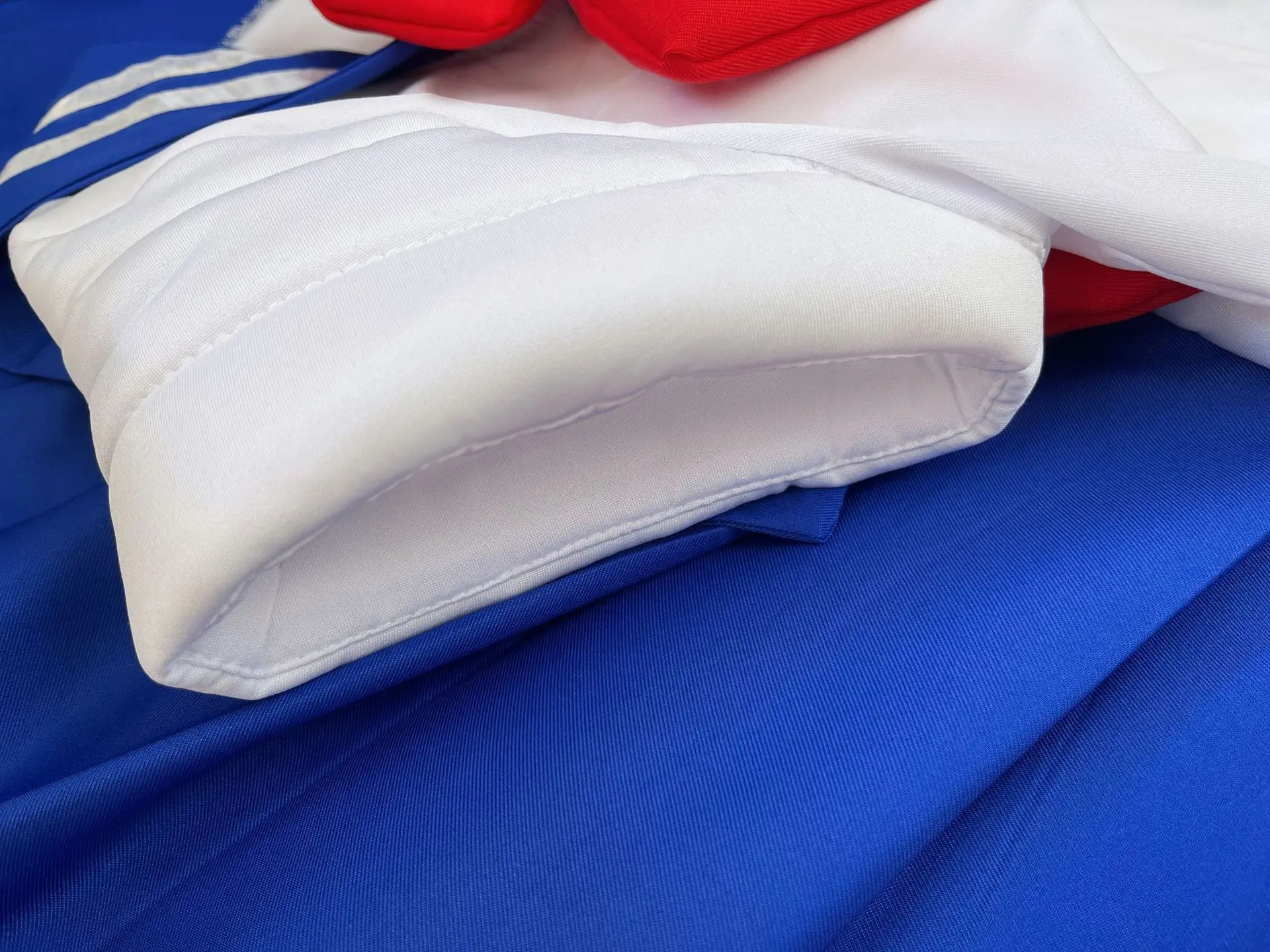 S07bb262f36434d1dbbde5e77171bceb3W - Sailor Moon UK Shop