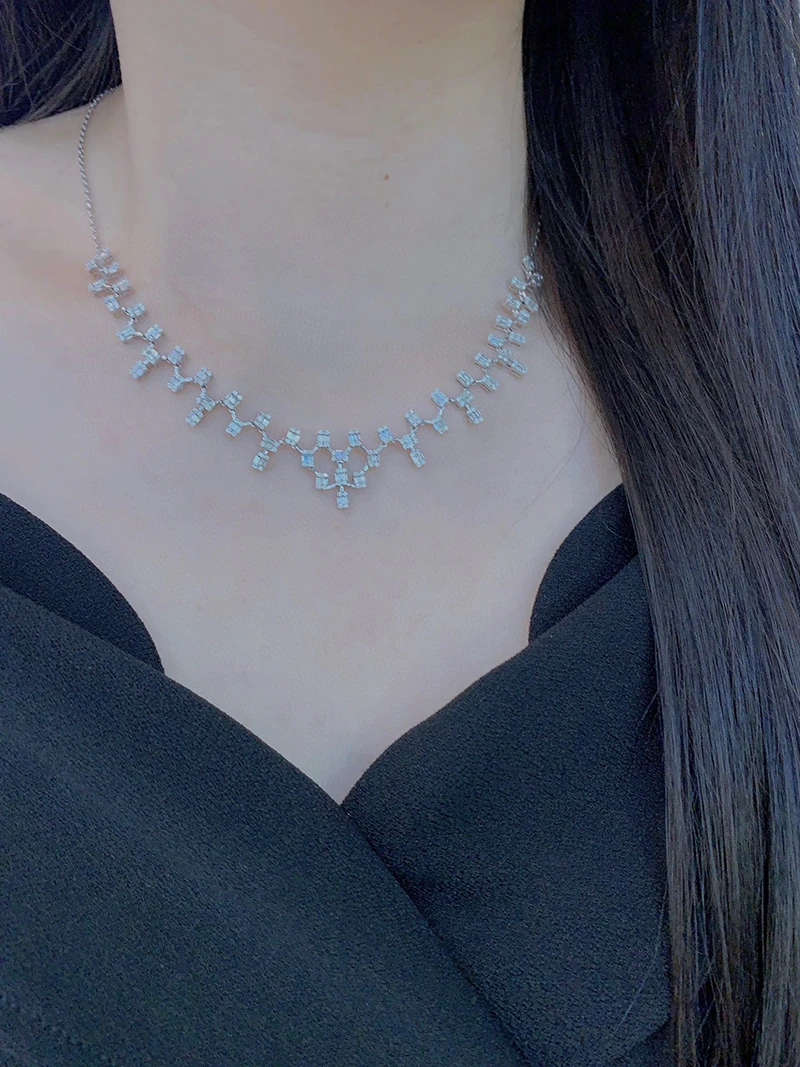 Рисунок 5 - Ожерелье KUGG из белого золота