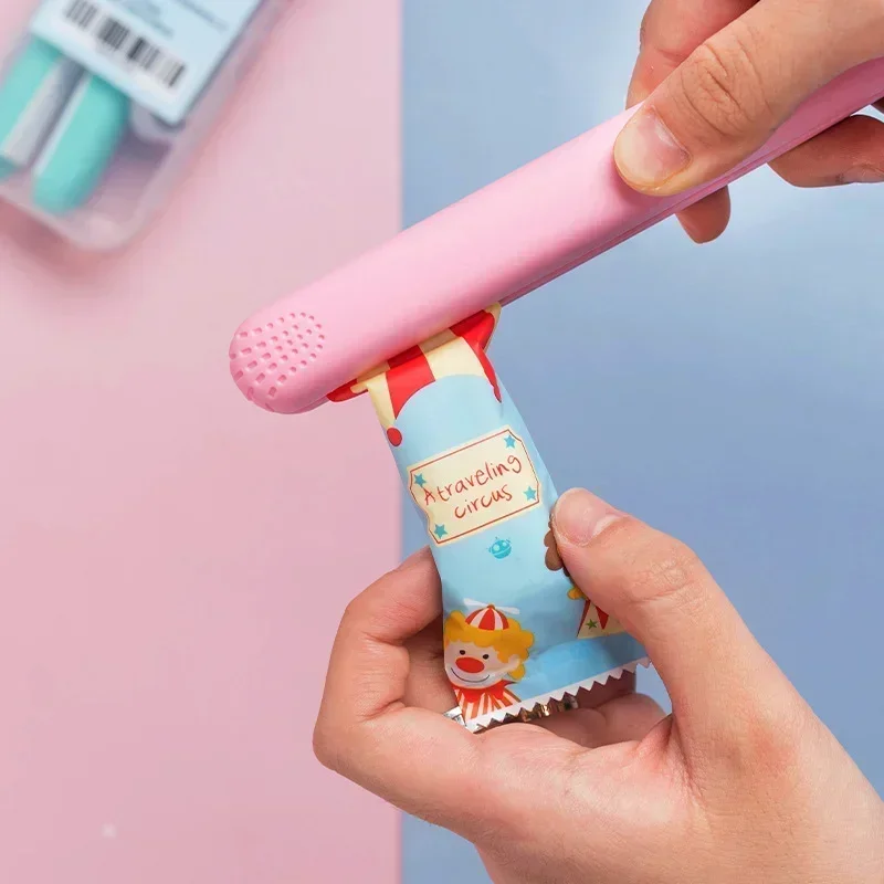Mini Portable Heat Sealing Machine Food Vacuum Sealer Household Bag Clips Handheld Seal Packing Plastic Impulse Sealer