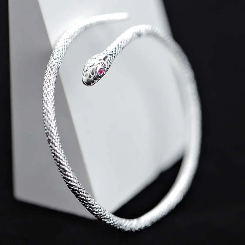 2024 New Punk Snake Shape Bracelet for Women Fashion Simple