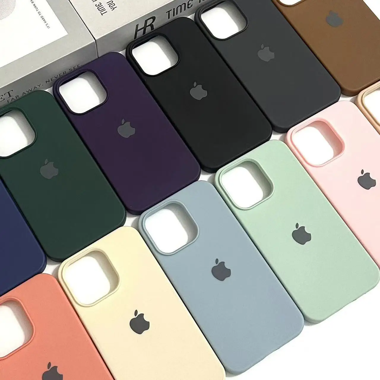 Enhanced Liquid Silicone Candy Color Phone Case with Logo Box Cover