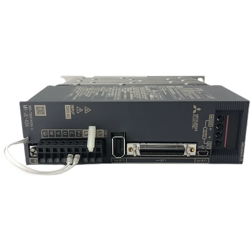 

MR-JE-40A Сервоусилитель Новый в коробке гарантия 1 год быстрая доставка