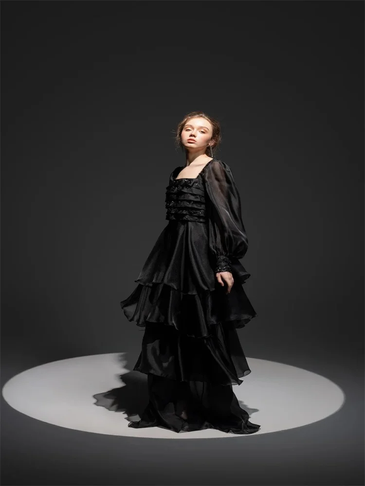 A-Line Prom Dresses Elegant Engagement Sweep Train Long Sleeves Cascade Type Sweetheart Tulle Embroidery Appliques Glamorous