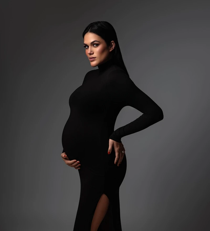 

Maternity Dresses Stylish Round Neck Maternity Maxi Dress with Thigh High Slit Ideal for Photography Casual Wear