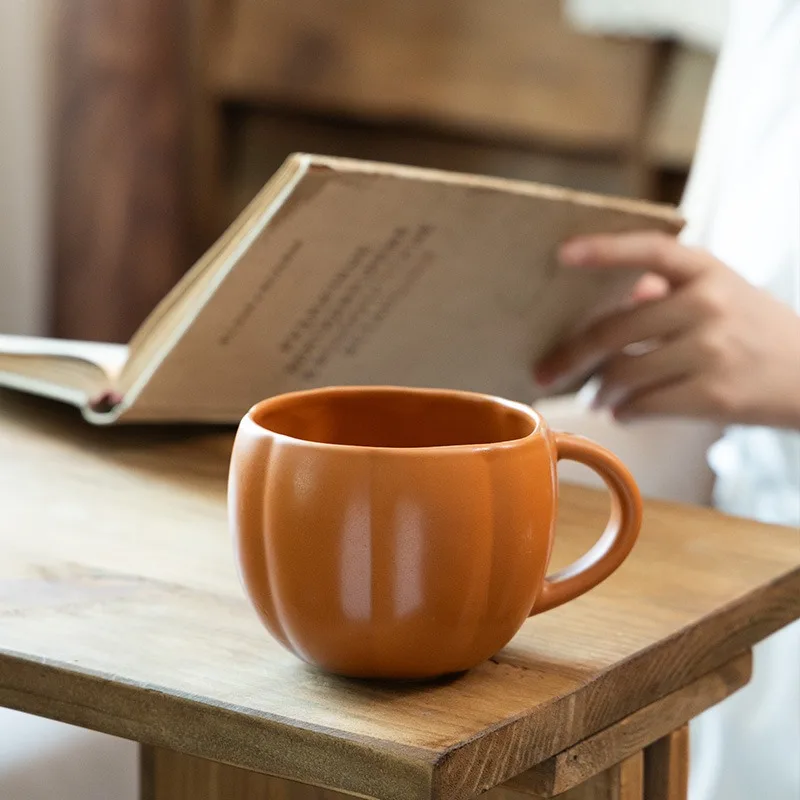 Hot Cute Pumpkin Shape Home Durable Ceramic Mug Large Capacity Drinking Water Coffee Cups with Handle Halloween Decoration Cup