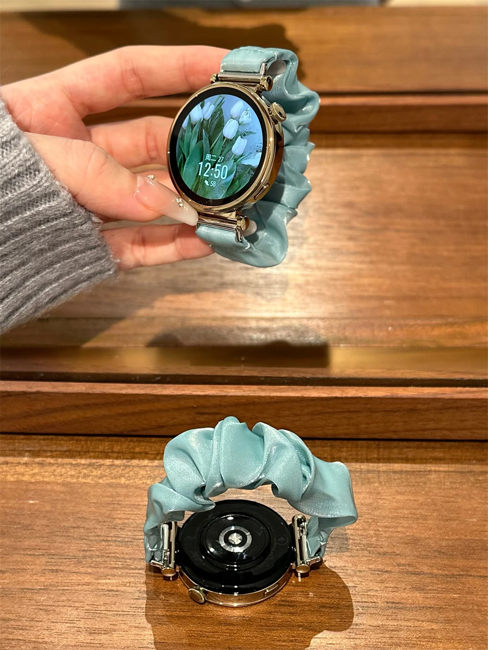 Elegant Chiffon Ribbon Scrunchie Band with Slim Bling Design