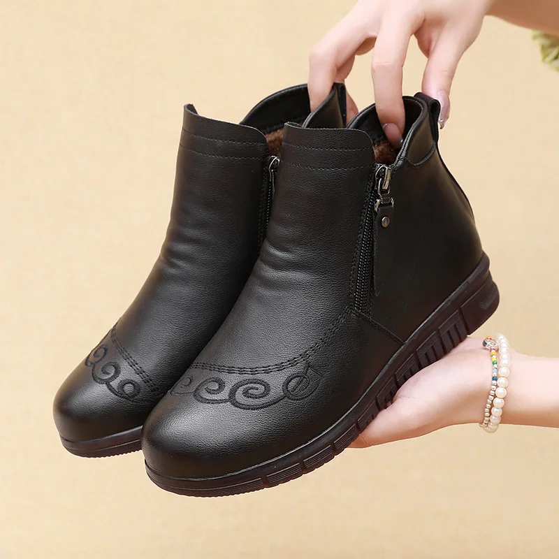 Winter Fashion Women Genuine Leather Ankle Boots Female Thick Plush Warm Snow Boots Mother Waterproof Non-slip Booties Plus Size