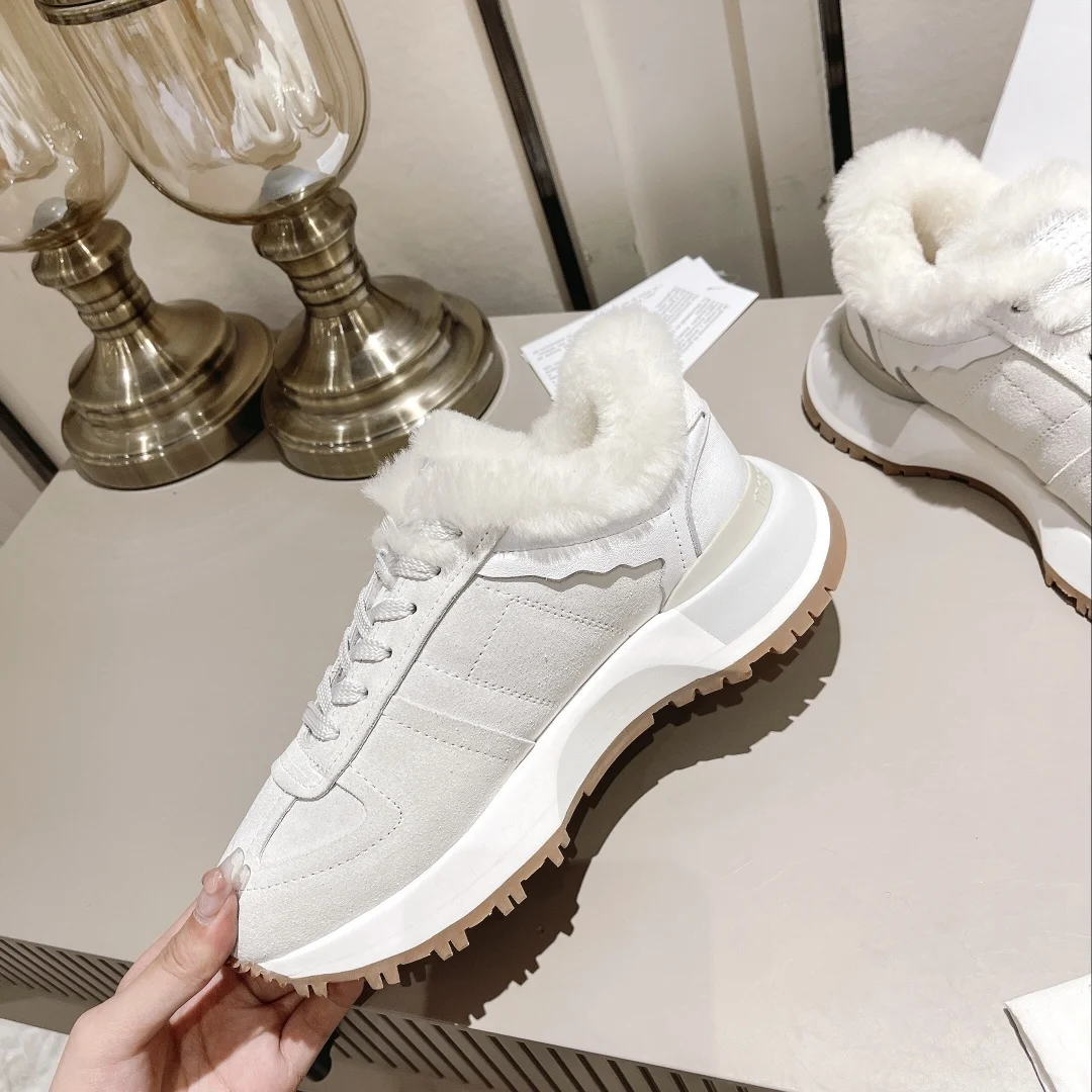 Рисунок 6 - Дизайнерская повседневная обувь