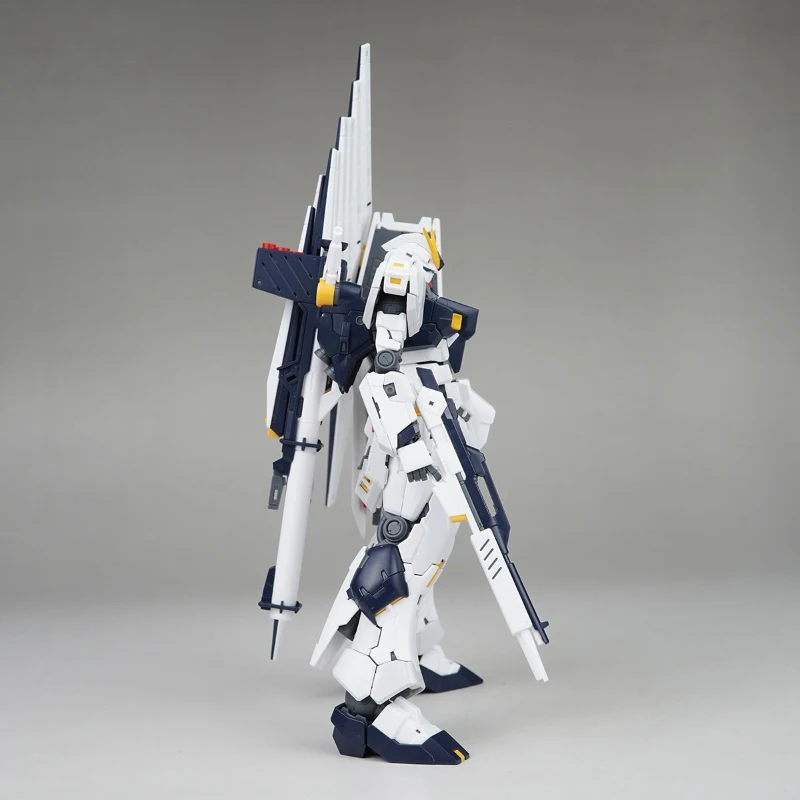 Bandai Gundam Anime Model RG RX-93 V GUNDAM Action Figure V Gundam