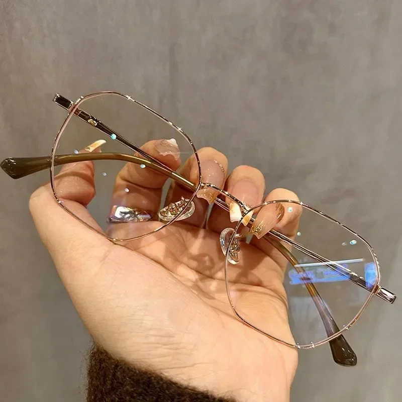 Ultra-Light Round Clear Lens Fashion Eyeglasses