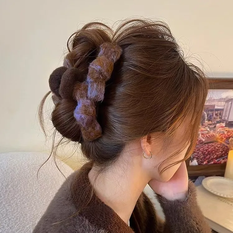1 Stück/3 Stück Elegante Plüsch-Haarspange mit Schleife für Frauen, 2025 neue Haarnadel, High-End-Look, Back-of-the-Head-Hochsteckfrisur-Haar-Accessoire – Detail 8