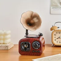 1pc Vintage Gramophone Music Box for Living Room, Bedroom, Tabletop, Desk, Home Decoration, Valentine's Day New Year Easter Gift 1