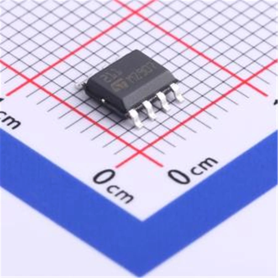 LM211DT