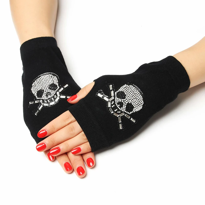 

1pair Winter Mitten Rivet Skull Women Warm Knitted Diamonds Fingerless Dancing Gloves Girls Black Fashion Punk Goth Gloves T155