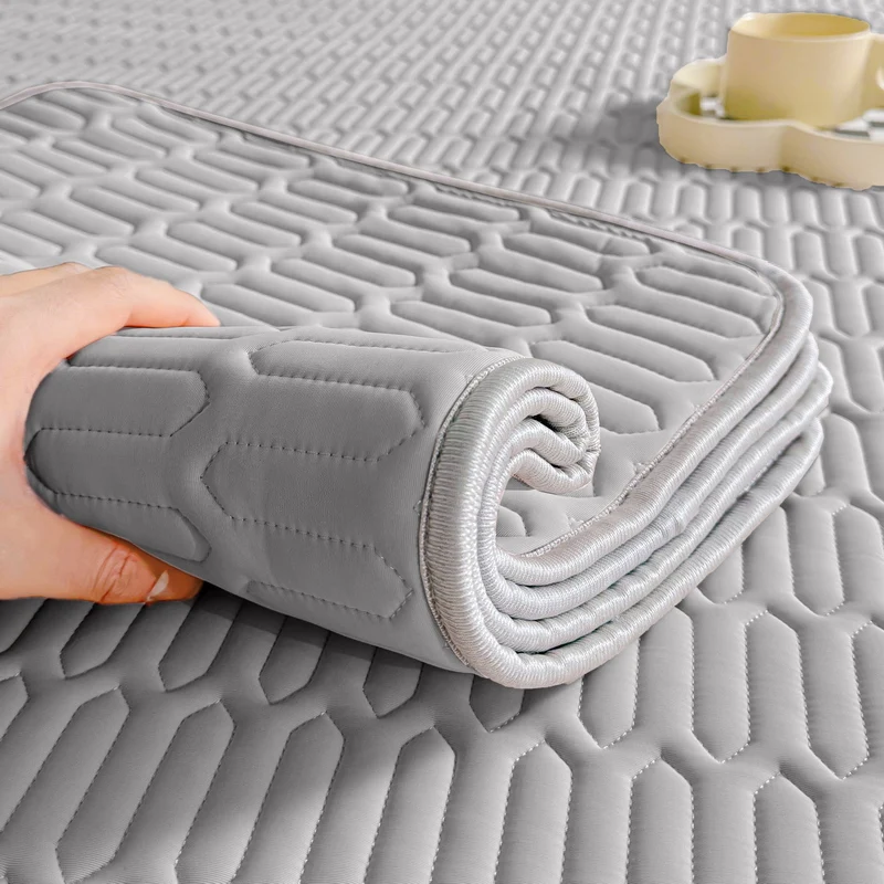 Description Picture 4 of itemLatex Bed Sheets Bed Cover Washable Non-Slip Solid Covers solid color Mattress Topper Summer Bedspread For Bed Summer Dust Mat