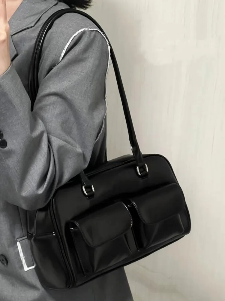 Women Black Multi-pocket Shoulder Bag Korean Fashion Vintage