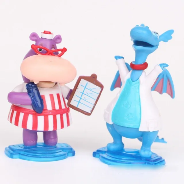 할인된 가격으로 판매되는 Doc Mcstuffins 액션 피규어 세트