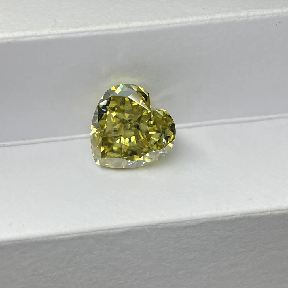 Mosanga Light Yellow Moissanite Heart Shape Loose Gemstone With GRA Certificate