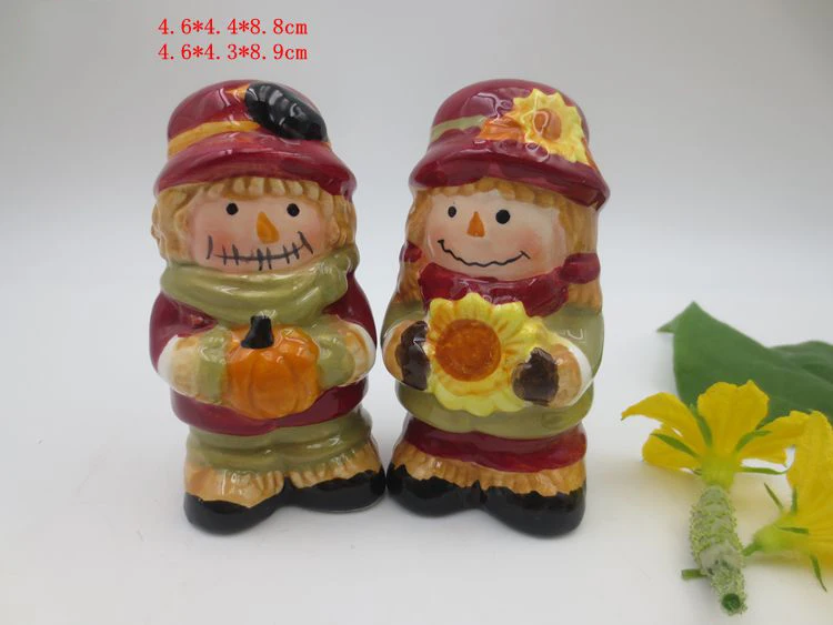 Mud Pie Halloween Salz- & Pfefferstreuer Set | 3-teilig, Totenkopf-Design | Handbemalt, In Sarg-Dose