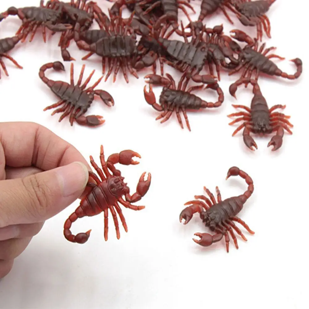 

Life-like Joke Prank Centipede Imitation Insect Halloween Fool's Day Toy Gadgets