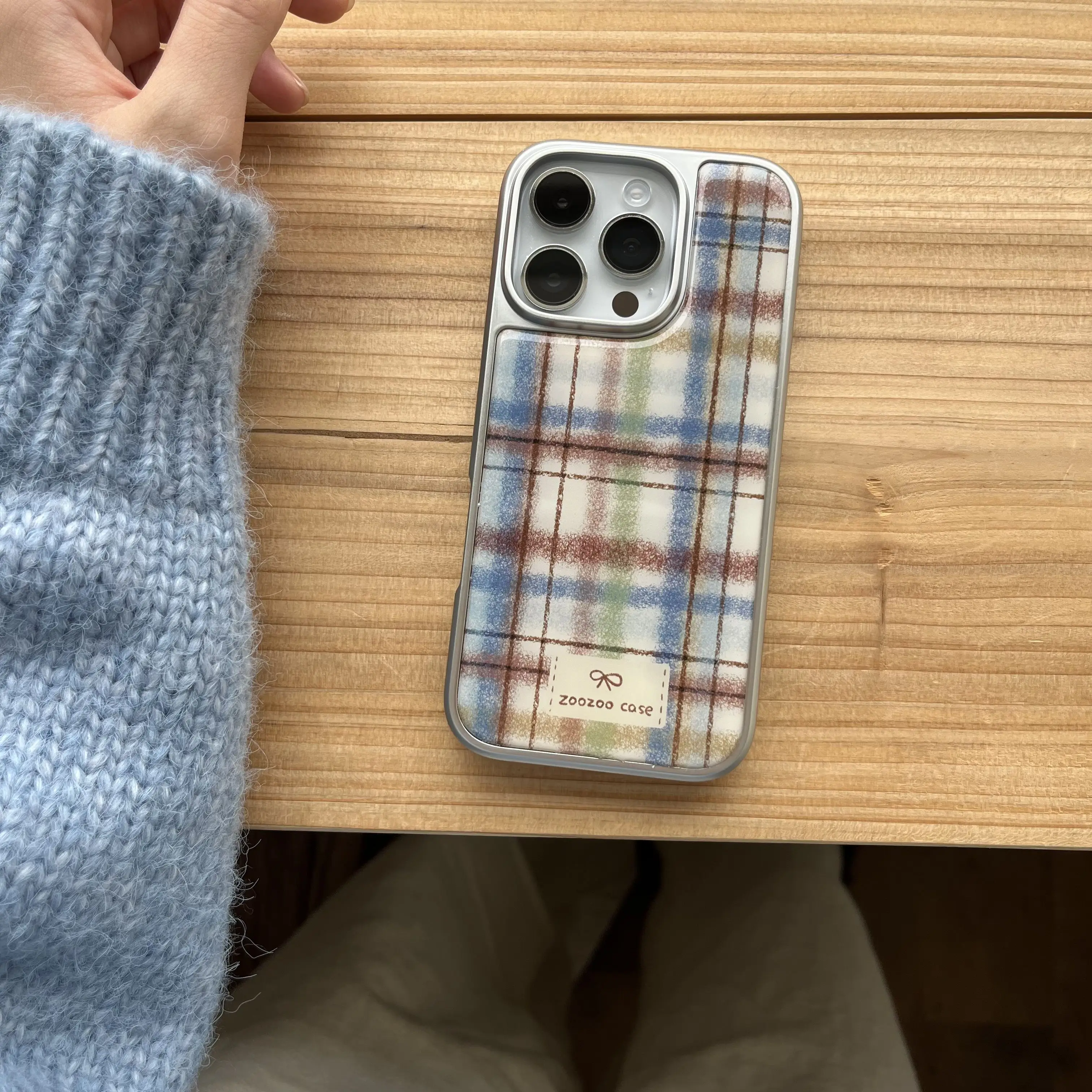 Retro Plaid Plush Silver Edge Protective Phone Case