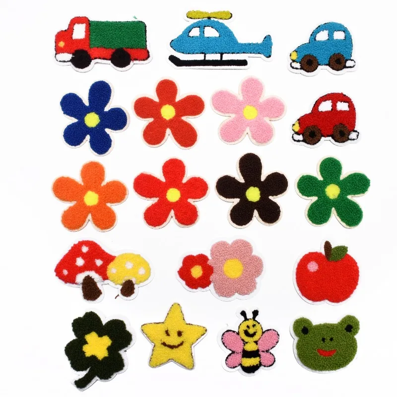 

50pcs/Lot Sew-on Towel Chenille Embroidery Patch Clothing Decoration Black Flower Fruit Bear Bee Airplane Truck Craft Applique