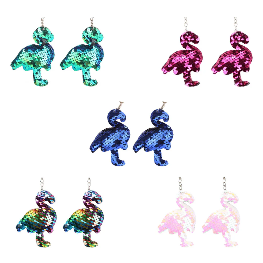 

10pcs Flamingo Keychains Shiny Sequin Keychains Creative Animal Key Rings Pendant Ornaments Key Holder Party Supplies for Car