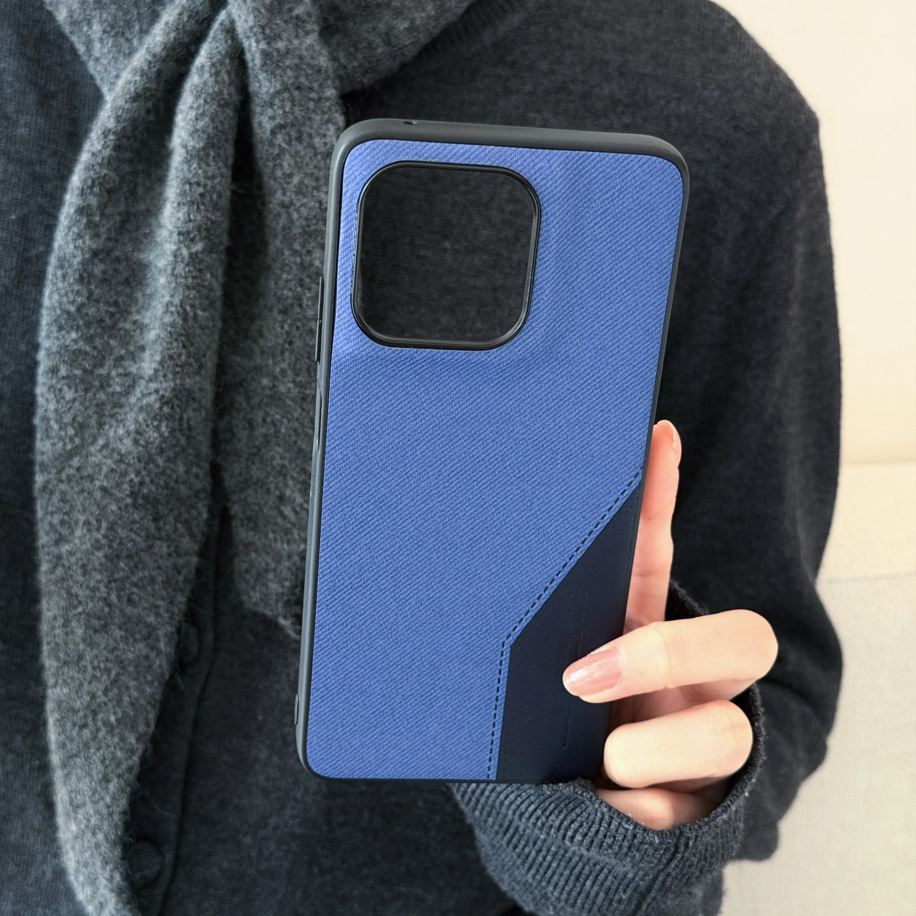 Slim Splicing Fabric Case with Magnetic Wireless Charging and Shockproof Design