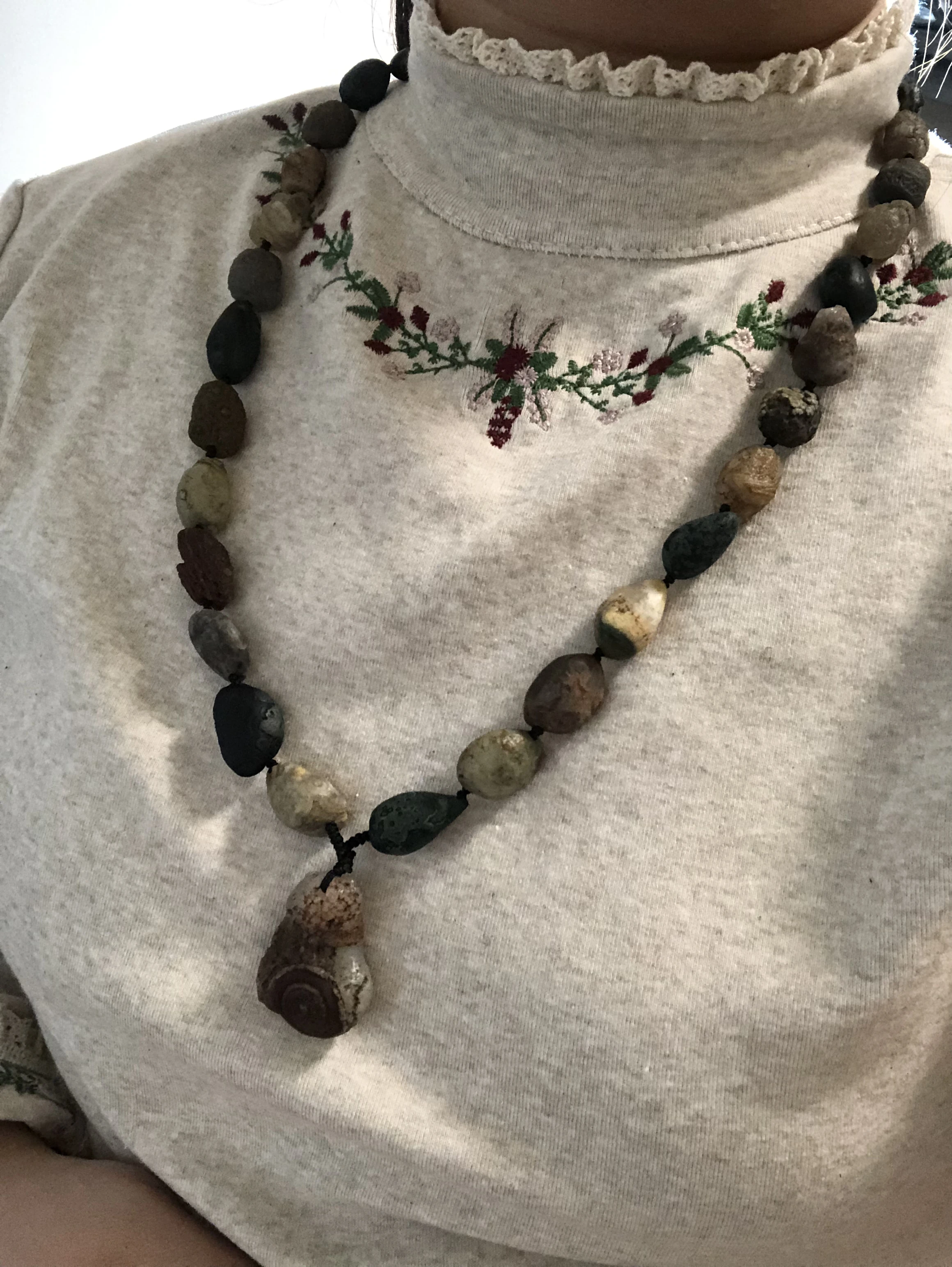 1Pcs Nature Stone Natural Gobi Agate Outside Mongolia Relief Grain Surface Eye Stone Sweater Chain Precious And Rare