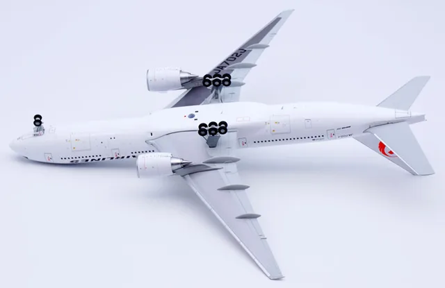 JcWings 1/200 ホワイトブランク B777-300ER Amazon.co.jp: JC Wings 1:200 完成品 for ANA for All Nippon