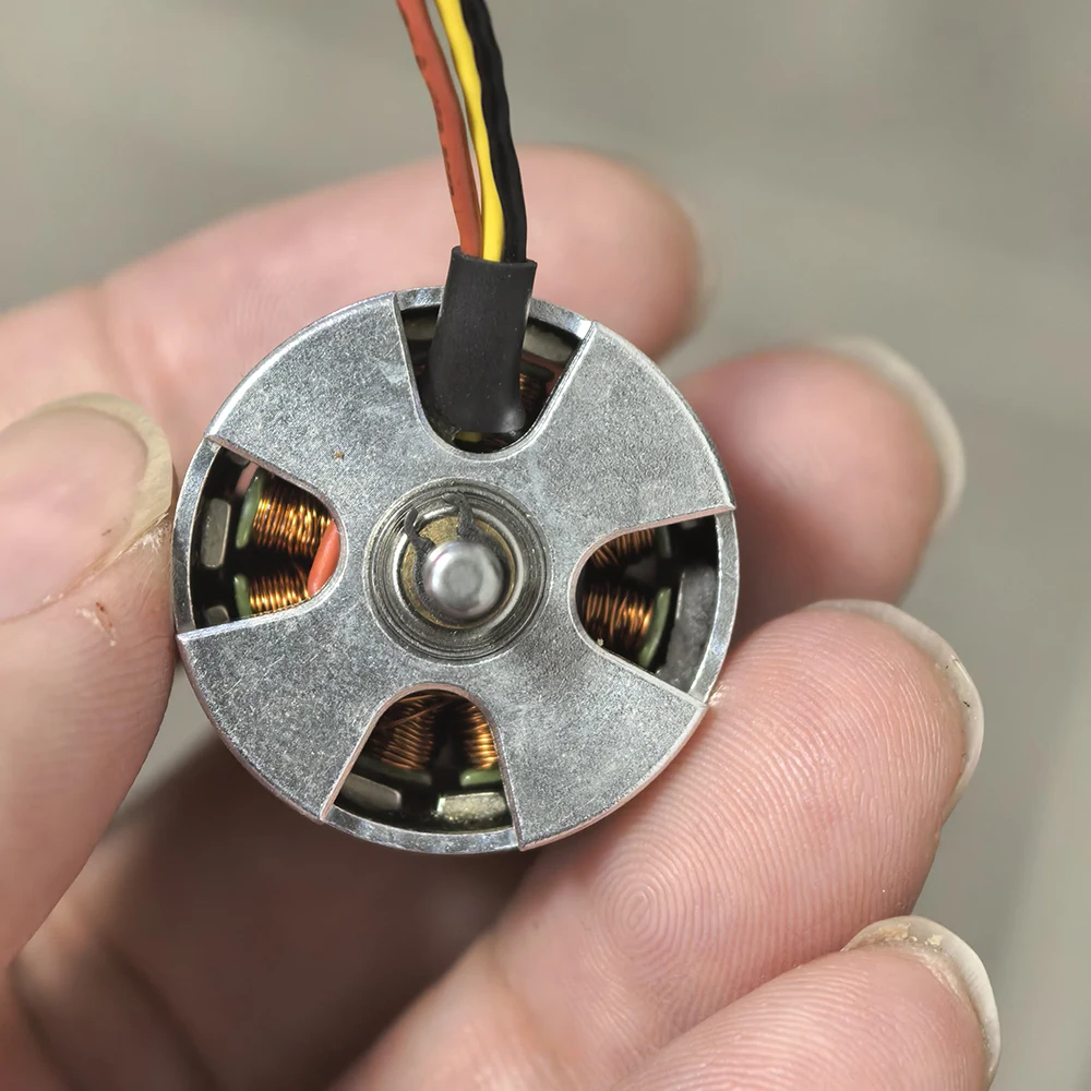 Moteur sans balais BLDC 23mm 1700KV 12V-24V pour avion RC