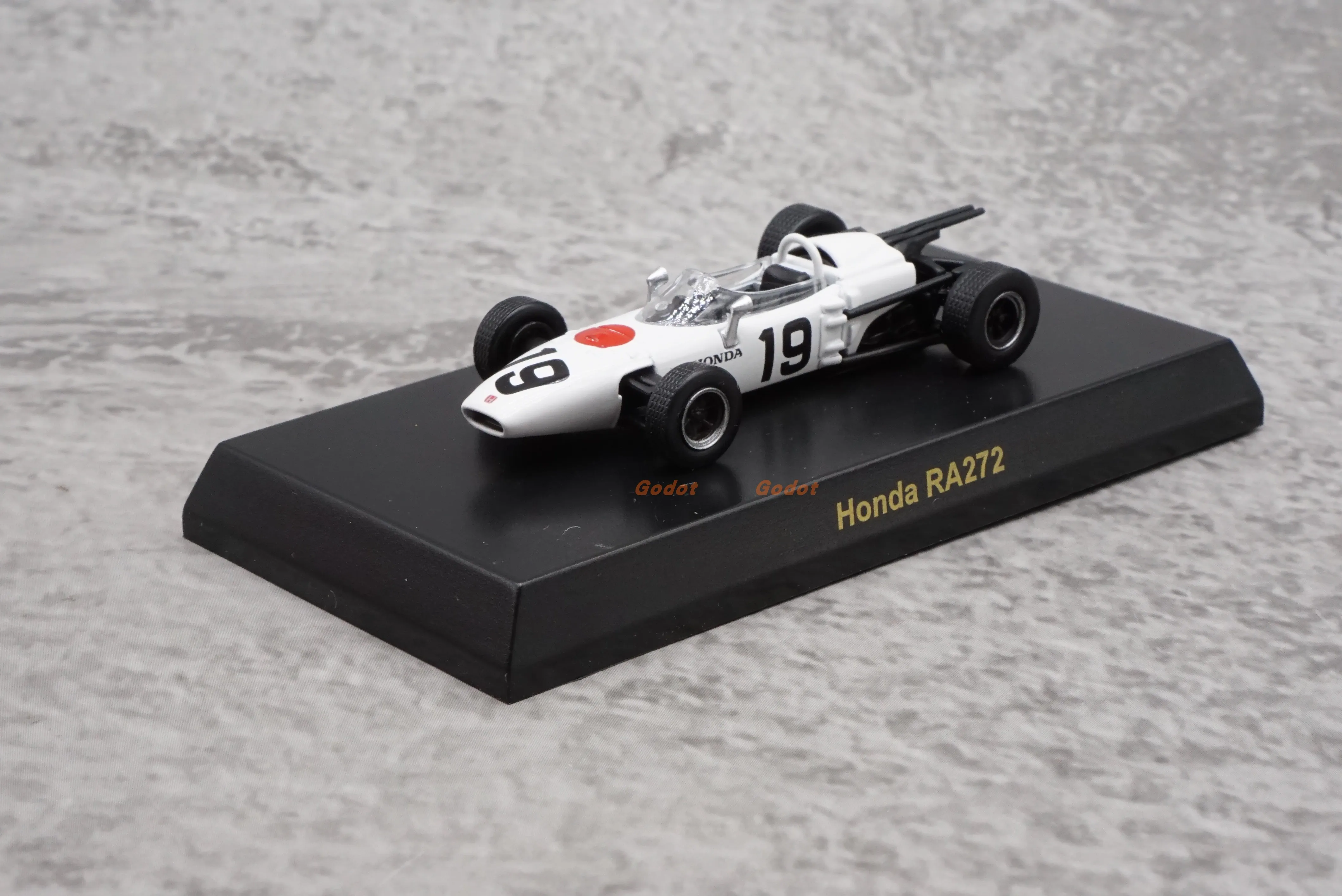 

KYOSHO 1:64 honda ra272 Alloy car model Furnishing articles collection