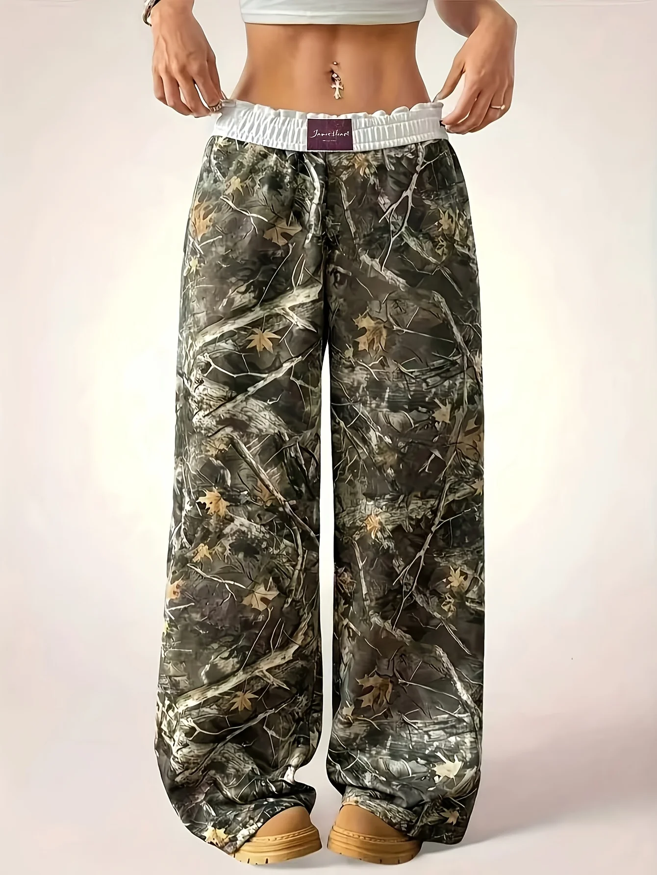 Ladies' Casual Camouflage Printed Wide-Leg Pants Are Comfortable to Wear and Suitable for Daily Travel
