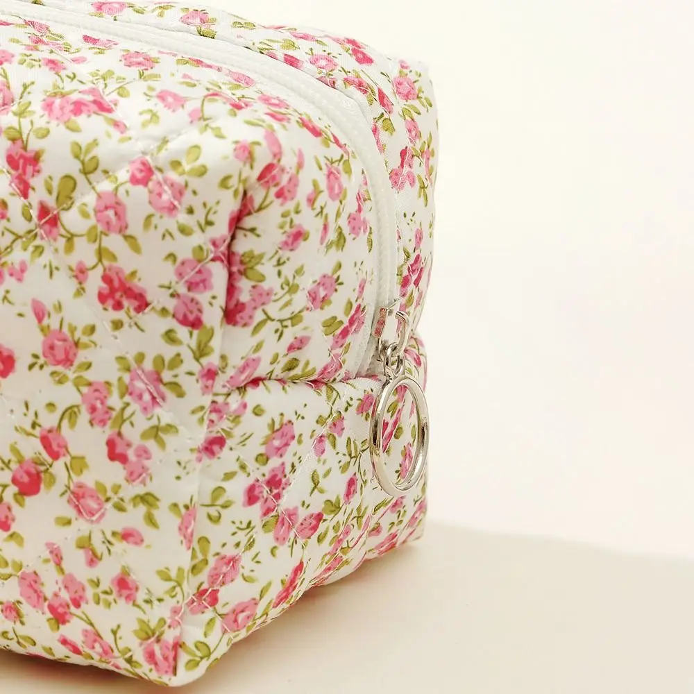 Cotton Floral Puffy Quilted Makeup Bag Cosmetic Pouch Flower Printed Large Travel Cosmetic Bag Makeup Accessory 3