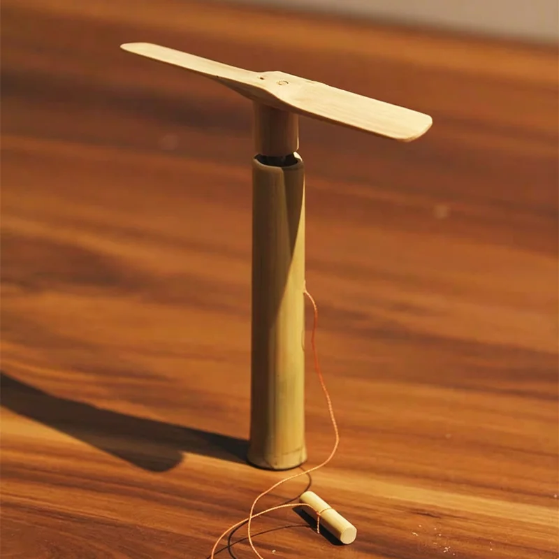 대나무 잠자리 헬리콥터 장난감 비행 프로펠러 야외 놀이 어린이 남아 여아 생일 파티 선물 간식 가방 채우기