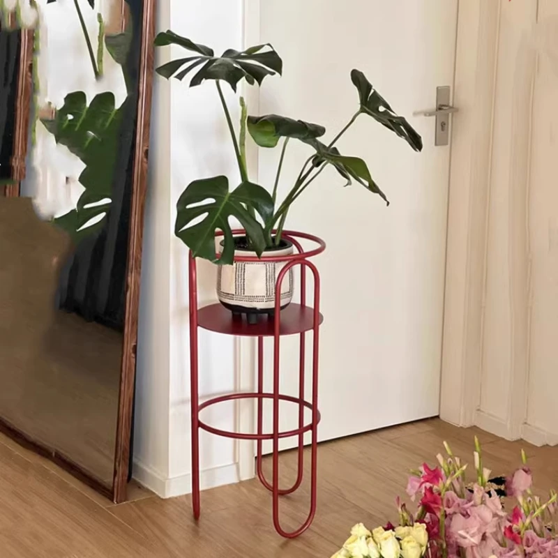 Minimalist Iron Flower Stand Vintage Red Multi-Tier Plant Shelf Creative Balcony/Living Room Decor Stylish Plant Display Rack