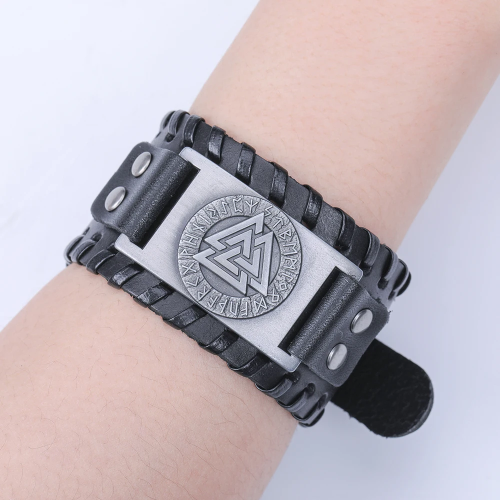 Leather Bracelet Skyrim Talisman Men Compass Tree of Life Valknut Wolf Head Charm Wristband