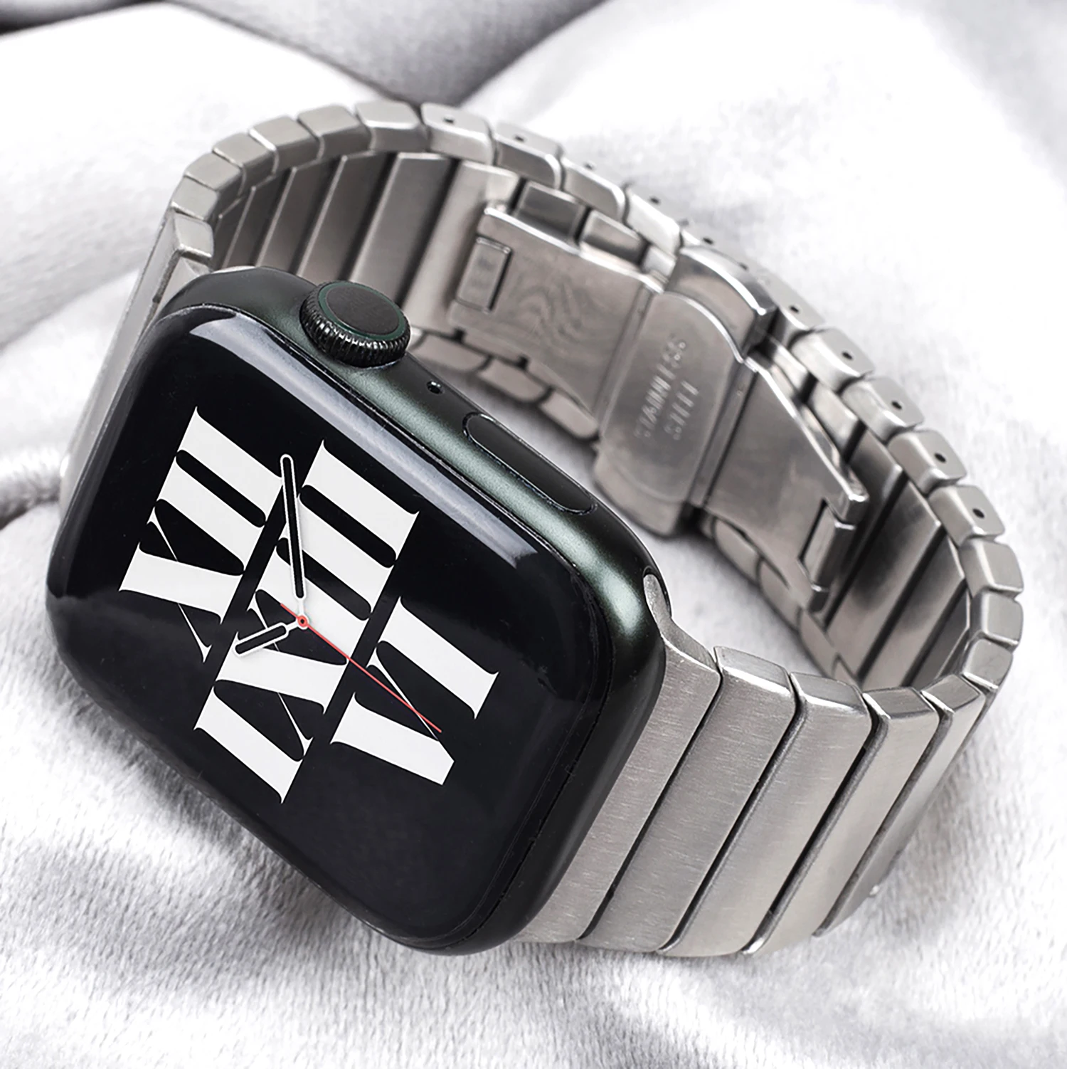 

Stainless Steel Strap for Apple Watch 8 Band 45mm 44mm 41mm 40mm Metal Wrist Breaclct Apple Watch series 3 4 5 6 SE 7 Ultra 49mm